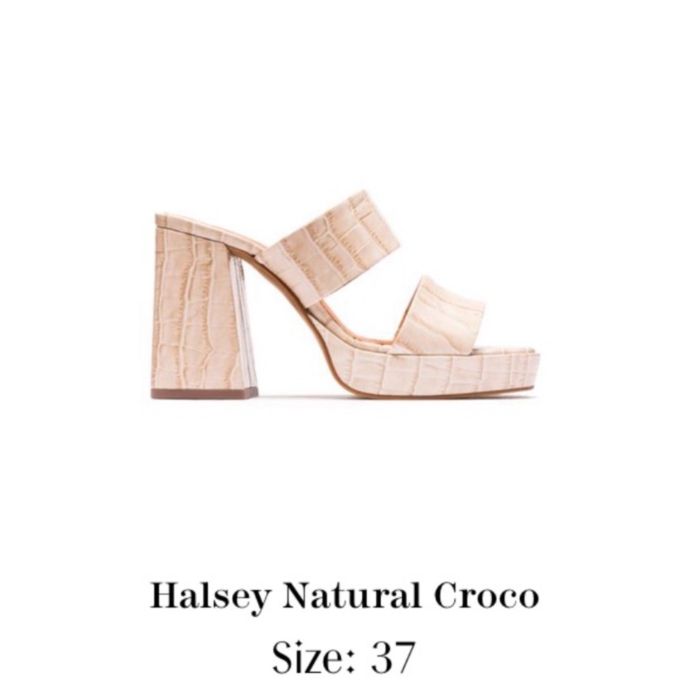 L’intervalle shoes - never worn